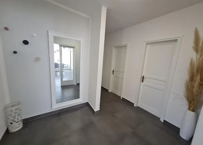 Marieta Βίλα Ζαντάρ